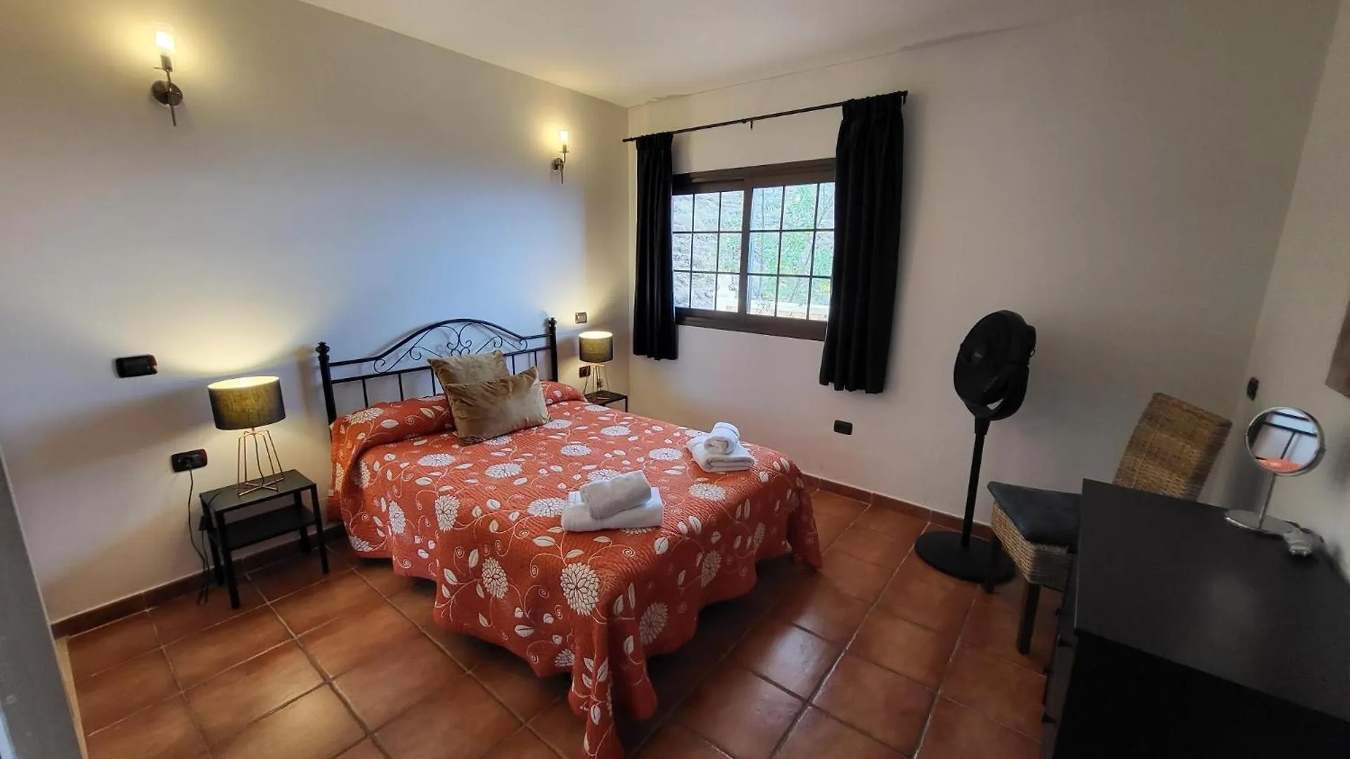 Villa El Mirador 6 Bedrooms Costa Adeje  0*, Costa Adeje (Tenerife) Spain