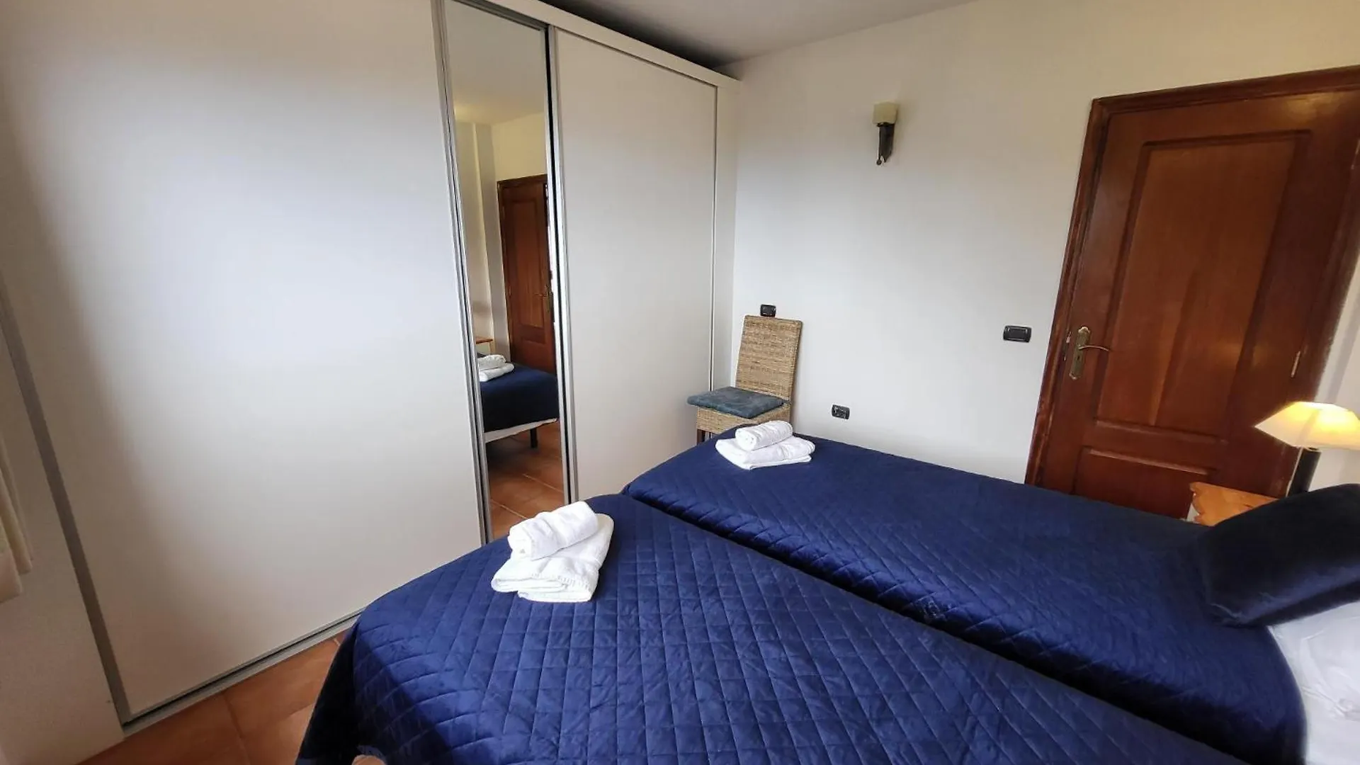 Villa El Mirador 6 Bedrooms 阿德耶 0*,