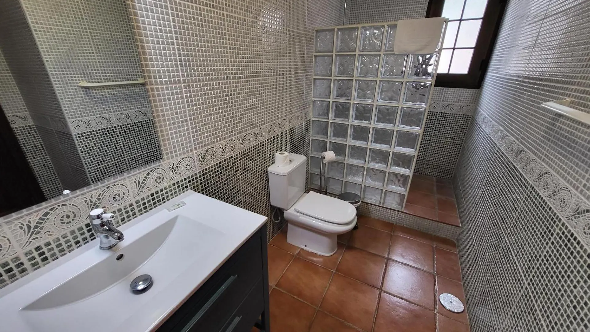 Villa El Mirador 6 Bedrooms Costa Adeje  Spain