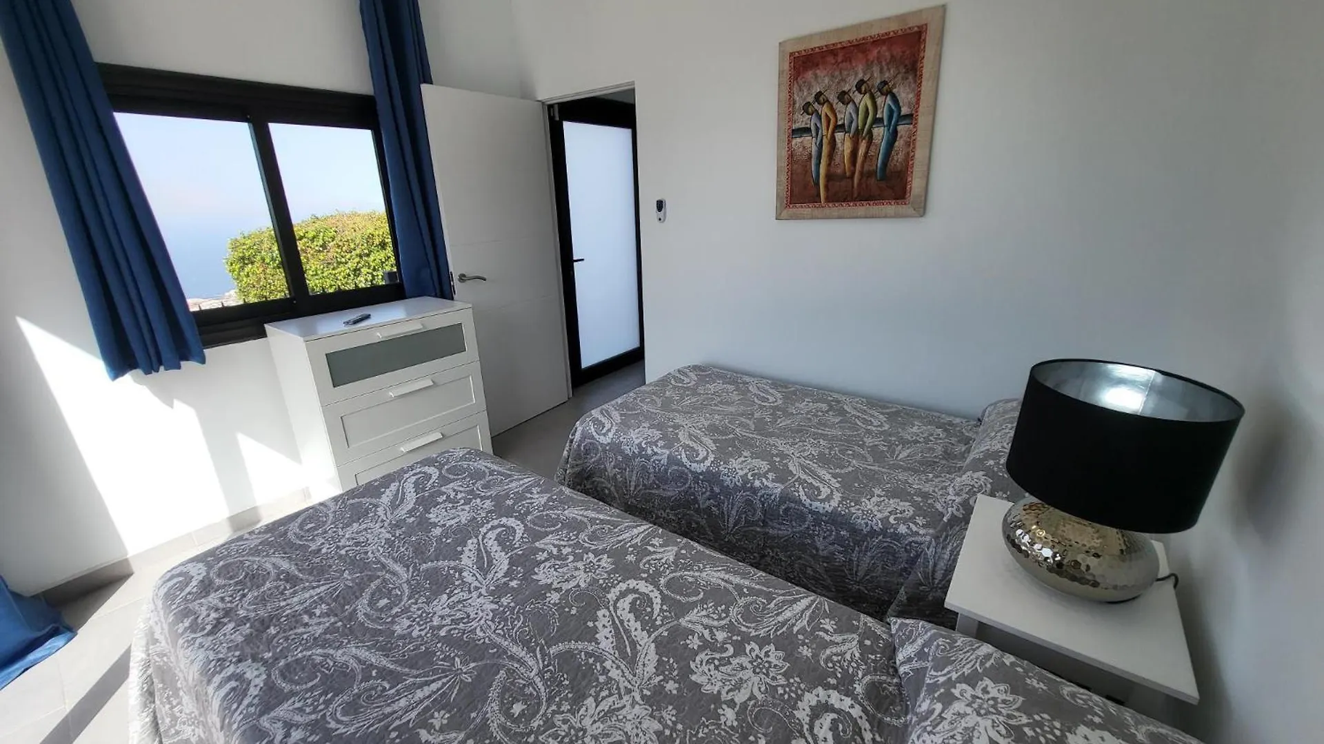 Villa El Mirador 6 Bedrooms Costa Adeje  0*, Costa Adeje (Tenerife)