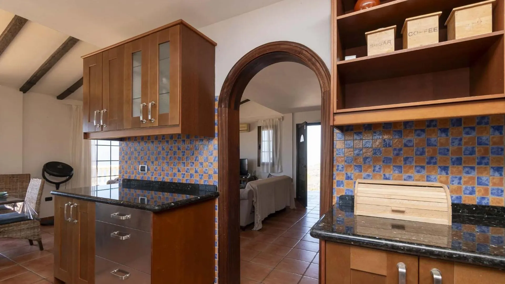 Villa El Mirador 6 Bedrooms 阿德耶